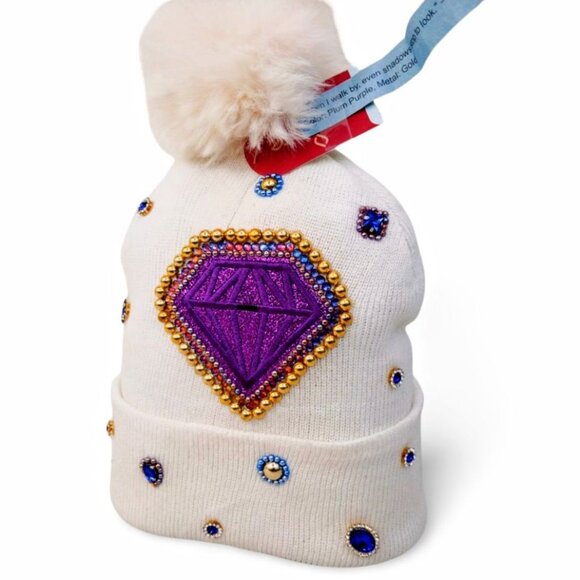 Radiant Embroidered Diamond Winter White Jewel Embellished Knit Beanie TT1520 - Picture 2 of 5